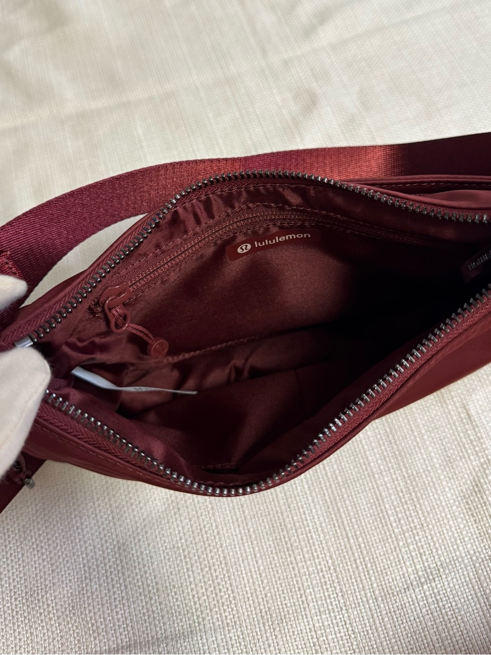 Lululemon NWOT City Essentials Small Shoulder Bag 3L, Rockwood Rust - Picture 9 of 10